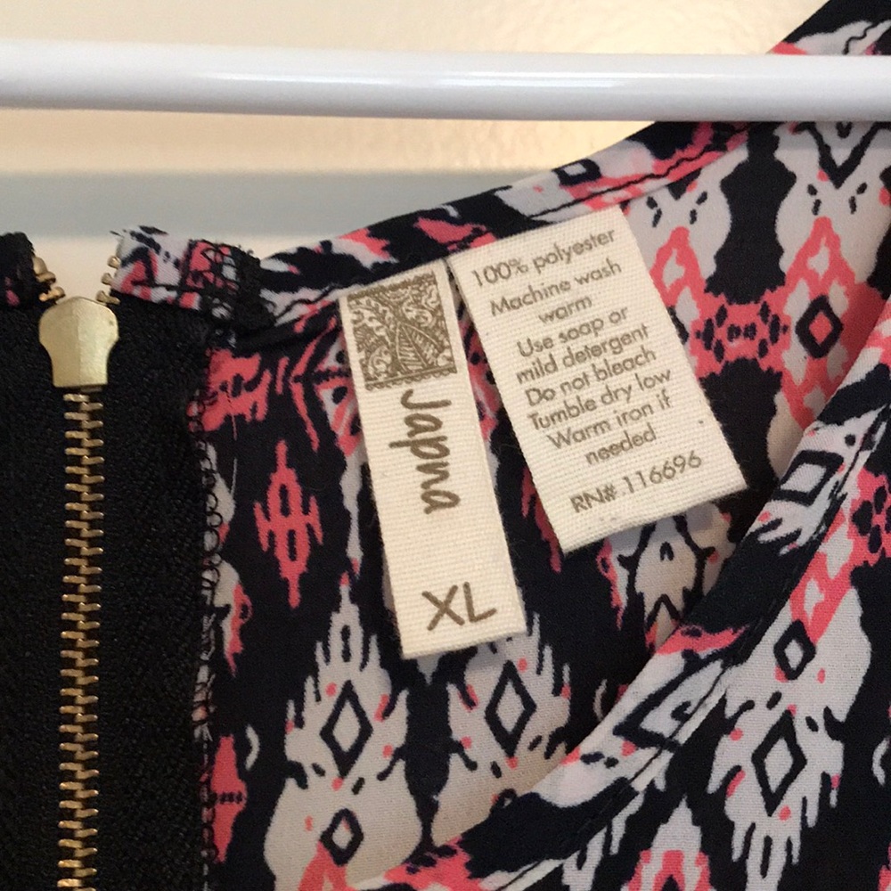 Multi Colored Blouse - Picture 2 of 2